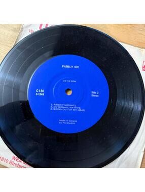 Family Six - A Feeling/Friday Message 45rpm VG+ R17
